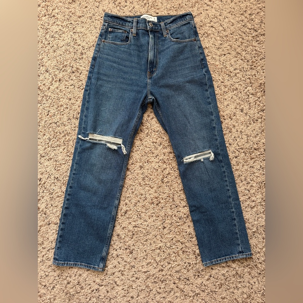 Abercrombie & Fitch Ankle straight ultra high rise sz 26/2S